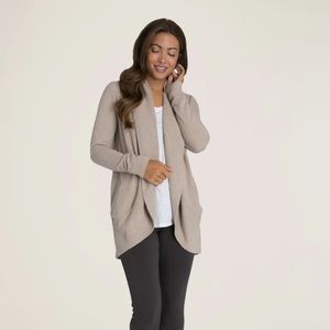 Barefoot Dreams Circle cardigan. Size L/XL